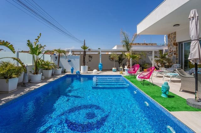 3 sovrum Villa till salu i El Chaparral, Torrevieja med pool garage - 594 000 € (Ref: 10071100)