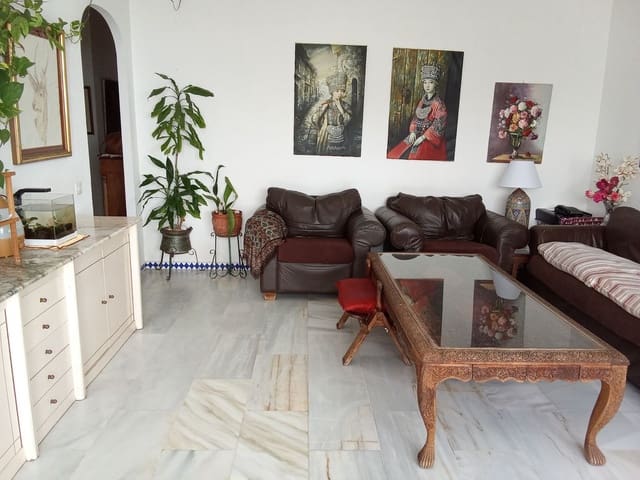 2 sovrum Lägenhet till salu i Guadalobón, Estepona med pool garage - 445 000 € (Ref: 10071158)