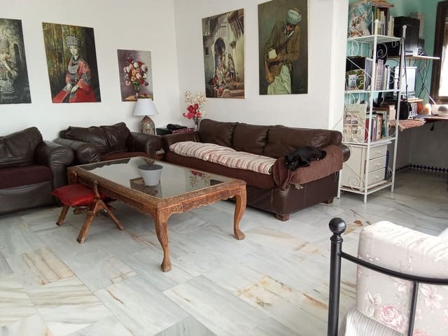 2 sovrum Lägenhet till salu i Guadalobón, Estepona med pool garage - 445 000 € (Ref: 10071158)