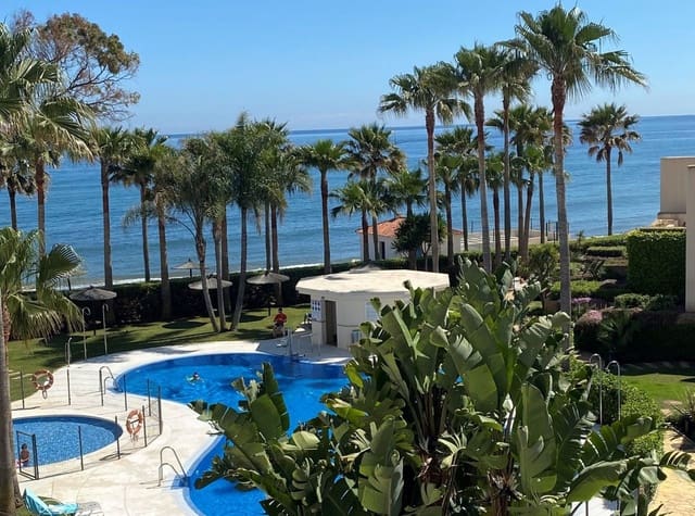 2 sovrum Lägenhet till salu i Guadalobón, Estepona med pool garage - 445 000 € (Ref: 10071158)