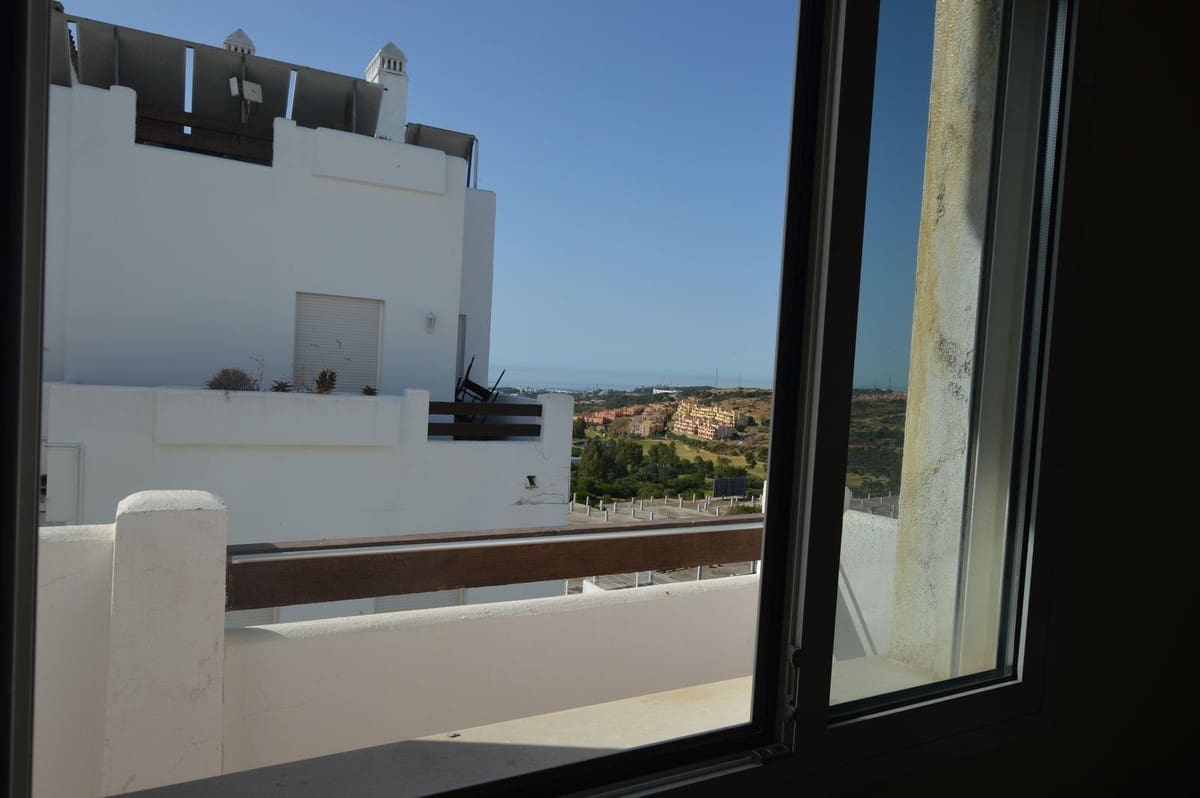 3 sovrum Lägenhet till salu i Estepona med pool - 375 000 € (Ref: 10071159)