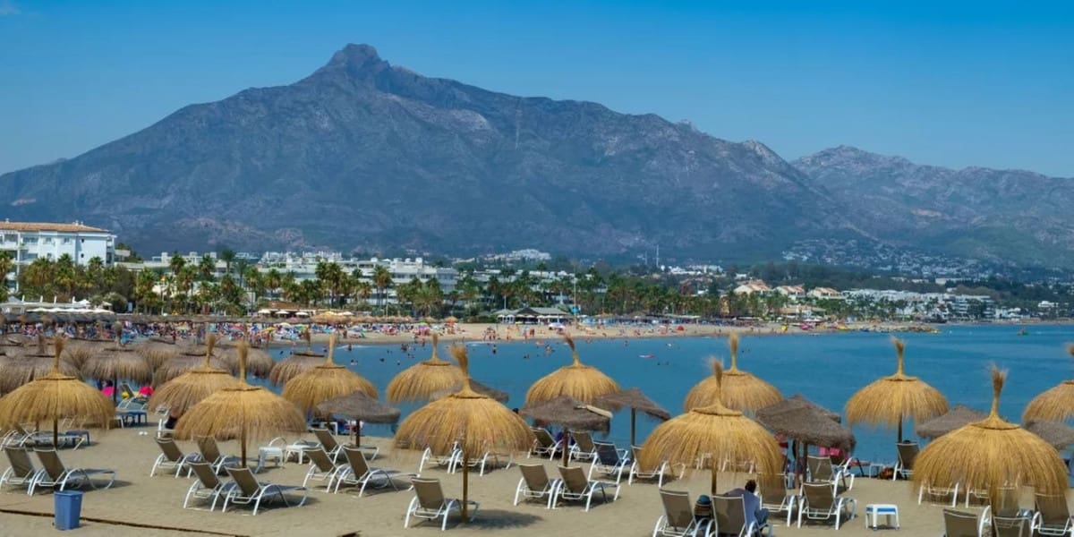 2 Zimmer Apartment zu verkaufen in Puerto Banus mit Pool Garage - 1.290.000 € (Ref: 10071161)