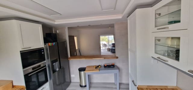 3 soverom Hus til salgs i La Duquesa / Puerto de la Duquesa, Manilva med garasje - € 515 000 (Ref: 10071163)