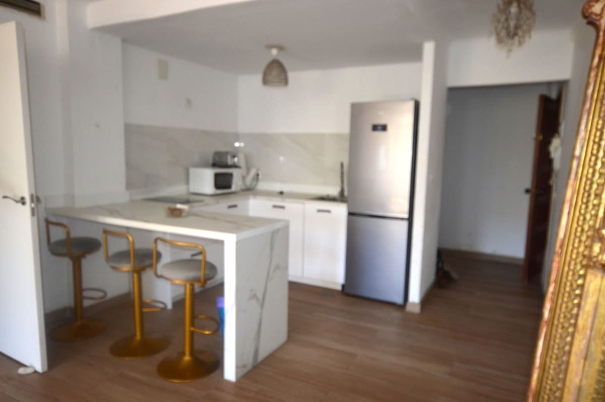 2 Zimmer Apartment zu verkaufen in La Duquesa / Puerto de la Duquesa - 375.000 € (Ref: 10071167)