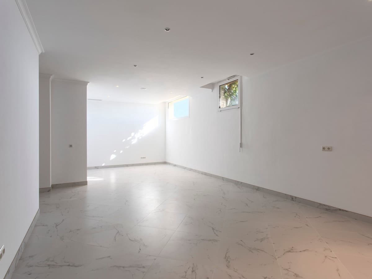 Chalet de 8 habitaciones en Benahavís en venta con piscina garaje - 3.995.000 € (Ref: 10071179)
