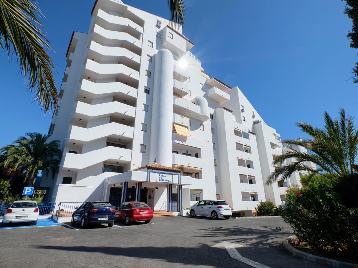 3 sovrum Lägenhet till salu i Estepona med pool - 719 000 € (Ref: 10071184)