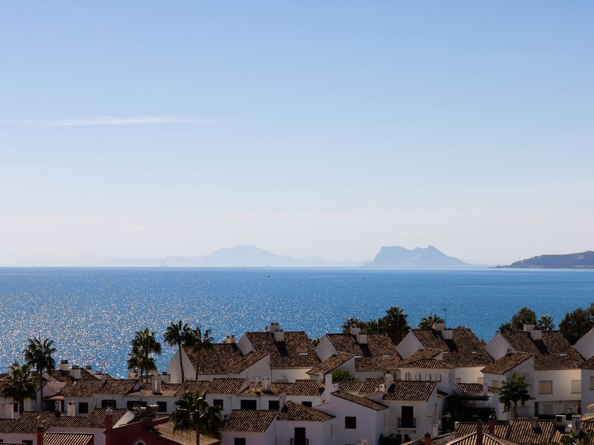 3 sovrum Lägenhet till salu i Estepona med pool - 719 000 € (Ref: 10071184)