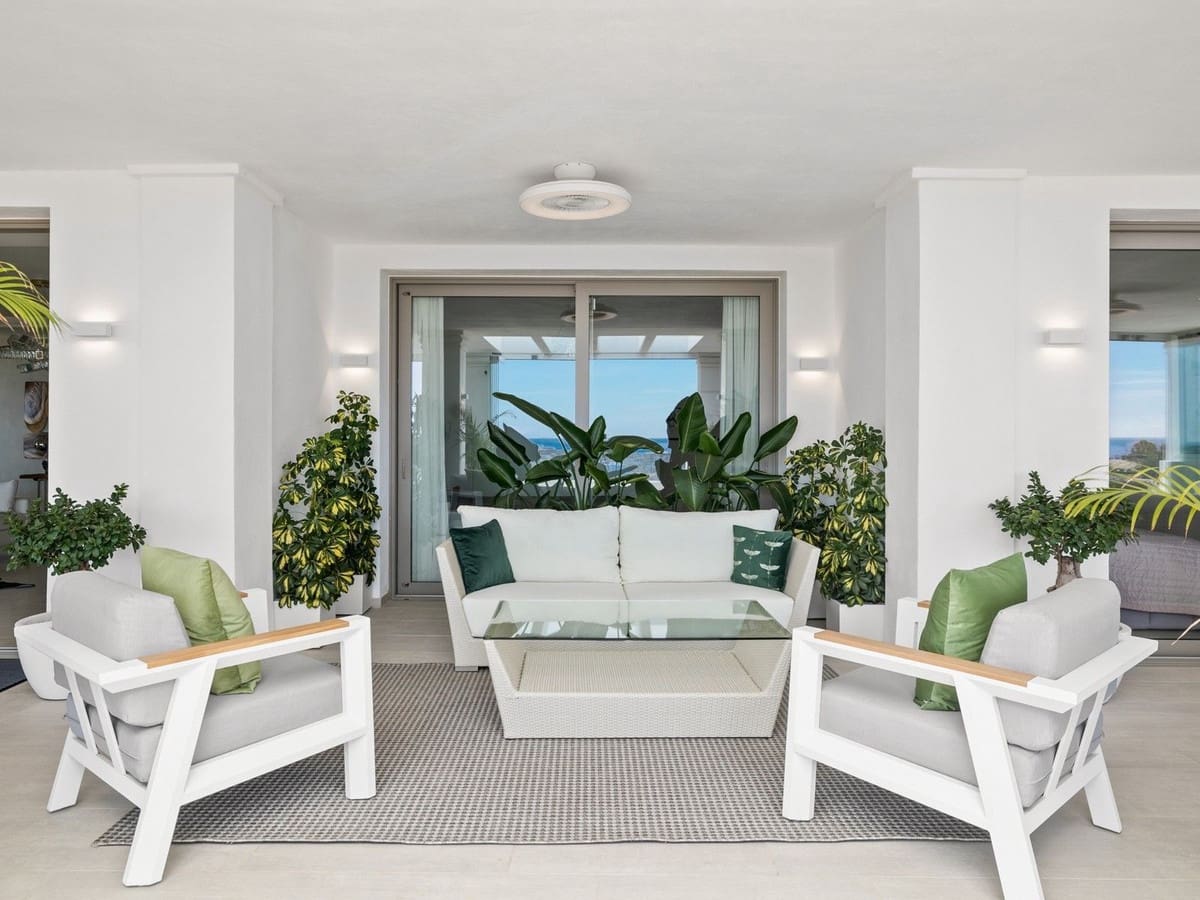 7 soverom Leilighet til salgs i Nueva Andalucia med svømmebasseng garasje - € 3 700 000 (Ref: 10071186)