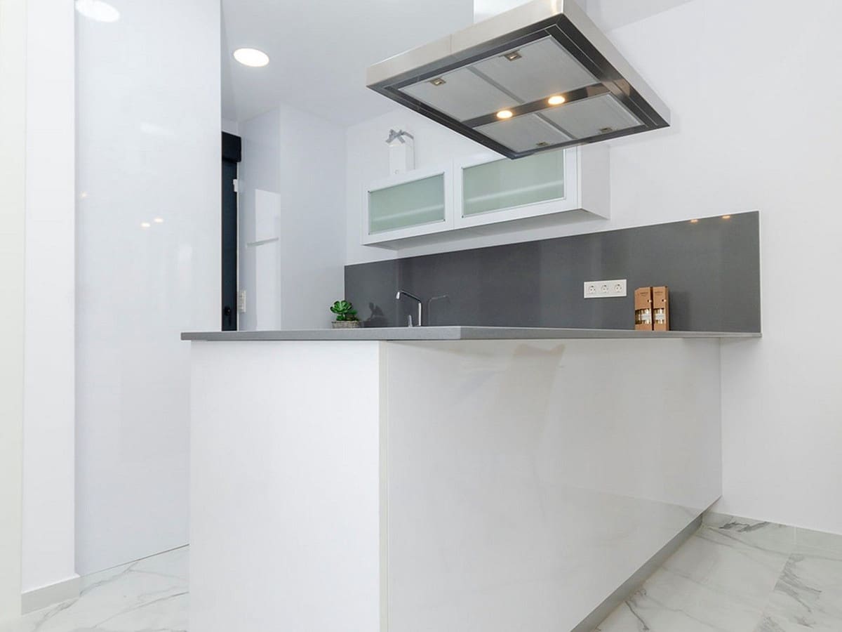 3 quarto Moradia para venda em Torrevieja com piscina garagem - 385 000 € (Ref: 10071202)