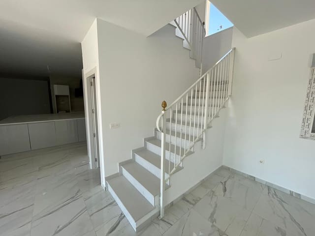 6 chambre Villa/Maison à vendre à Pinoso avec piscine garage - 545 000 € (Ref: 10071203)