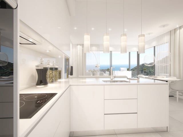 Apartamento de 3 habitaciones en Ojen en venta con piscina garaje - 775.000 € (Ref: 10071256)