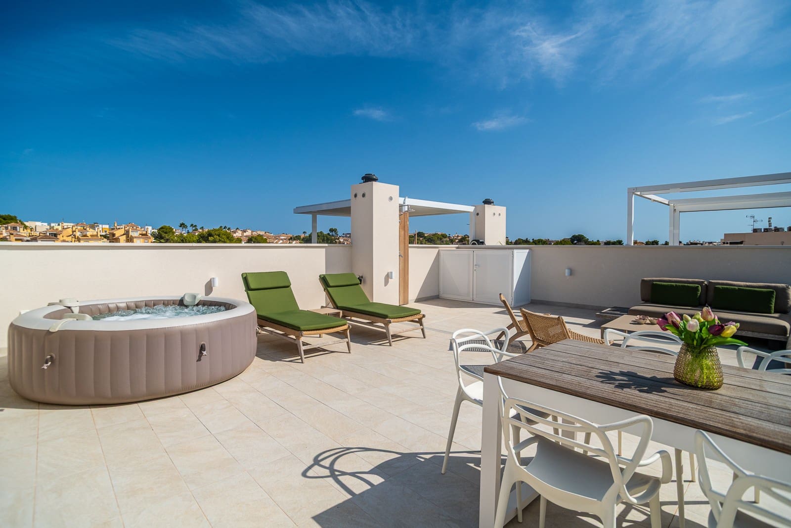 2 makuuhuone Huoneisto myytävänä paikassa Orihuela Costa - 349 900 € (Ref: 10071267)