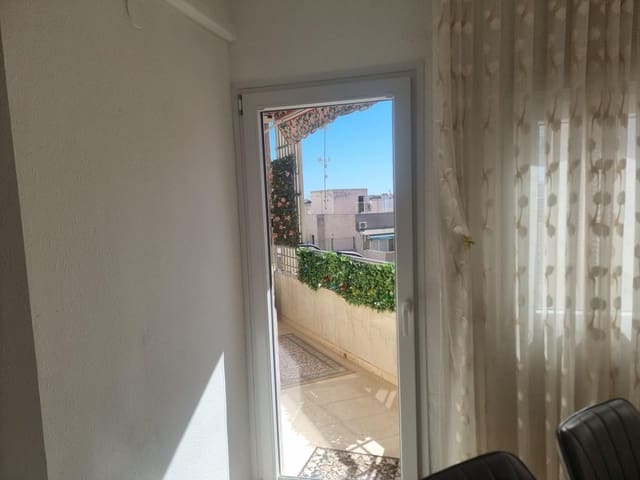 2 bedroom Apartment for sale in Avenida Habaneras - Curva de Palangre, Torrevieja - € 163,000 (Ref: 10071298)