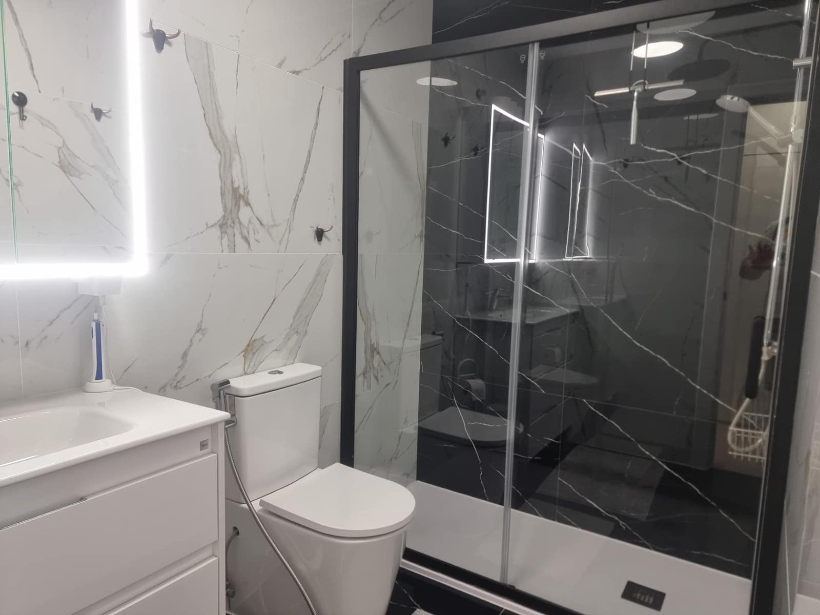 2 bedroom Apartment for sale in Torrevieja - € 163,000 (Ref: 10071298)