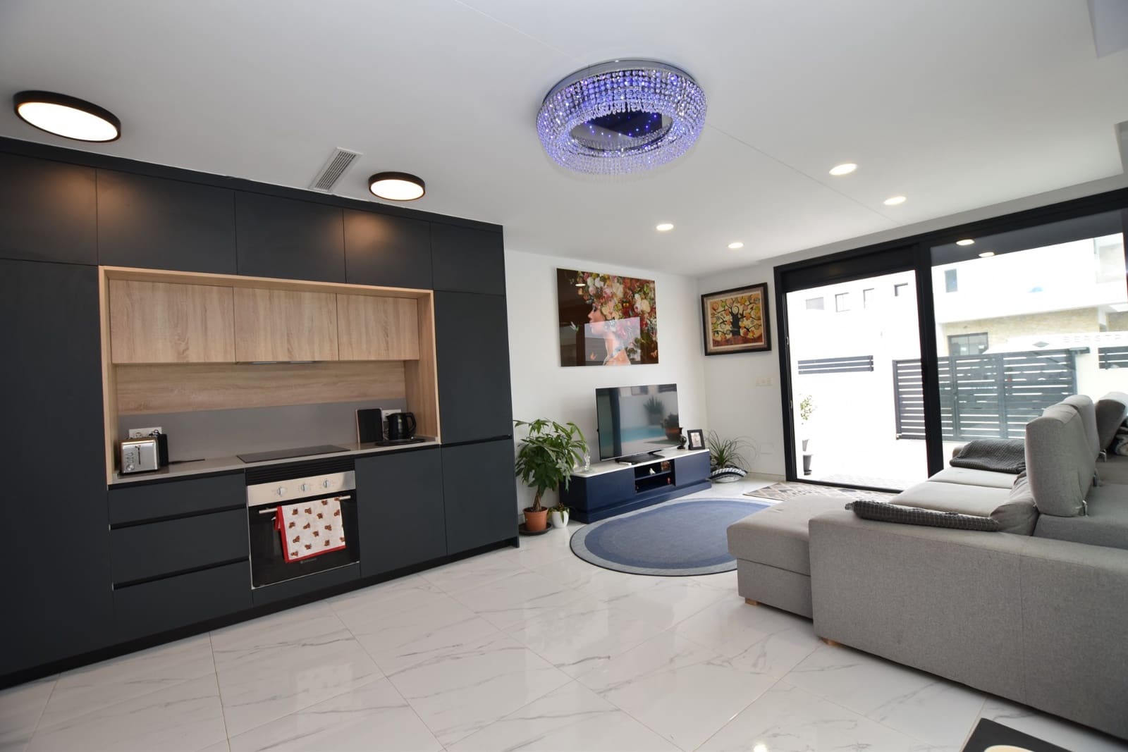 3 makuuhuone Huvila myytävänä paikassa Los Montesinos - 369 000 € (Ref: 10071302)