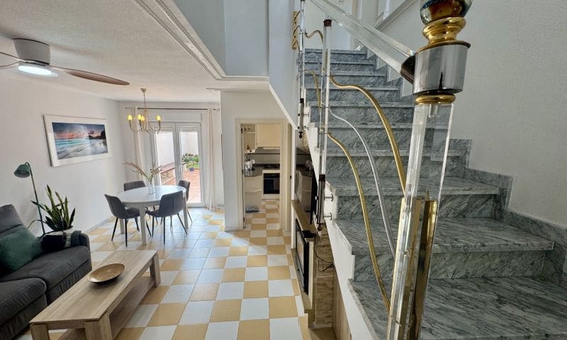 4 camera da letto Villa in vendita in Torrevieja con garage - 398.995 € (Rif: 10071315)