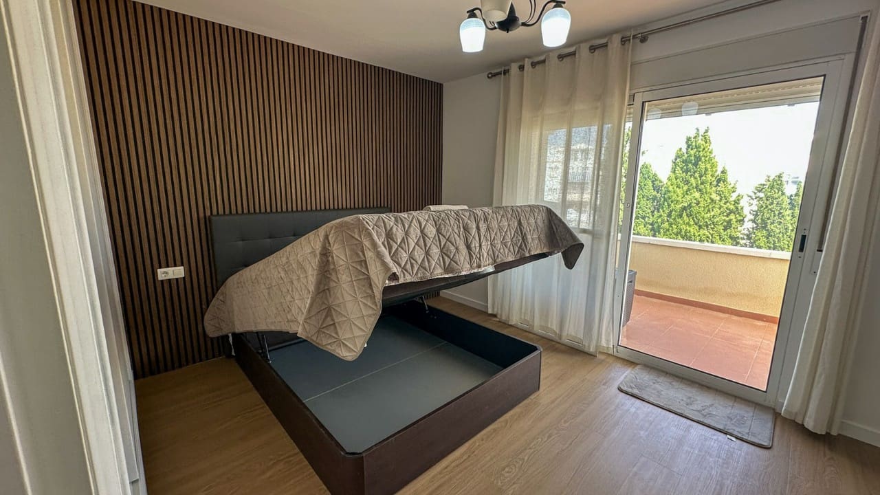 3 slaapkamer Villa te koop in Villamartin met garage - € 345.000 (Ref: 10071352)