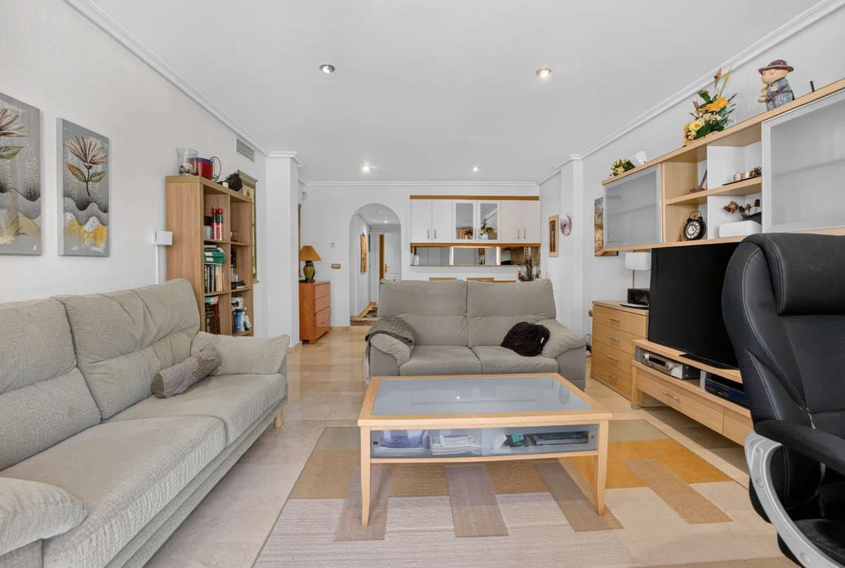 2 sovrum Lägenhet till salu i Cabo Roig med pool - 317 550 € (Ref: 10071367)