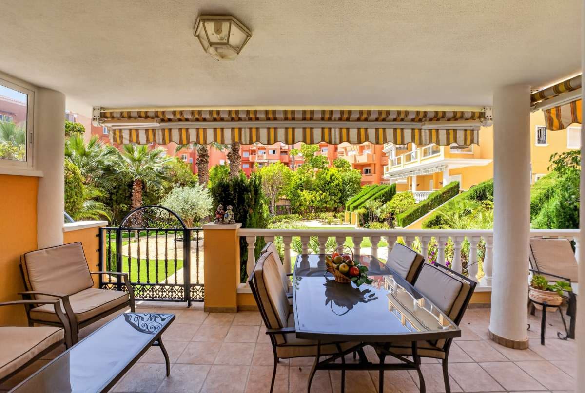 2 sovrum Lägenhet till salu i Cabo Roig med pool - 317 550 € (Ref: 10071367)