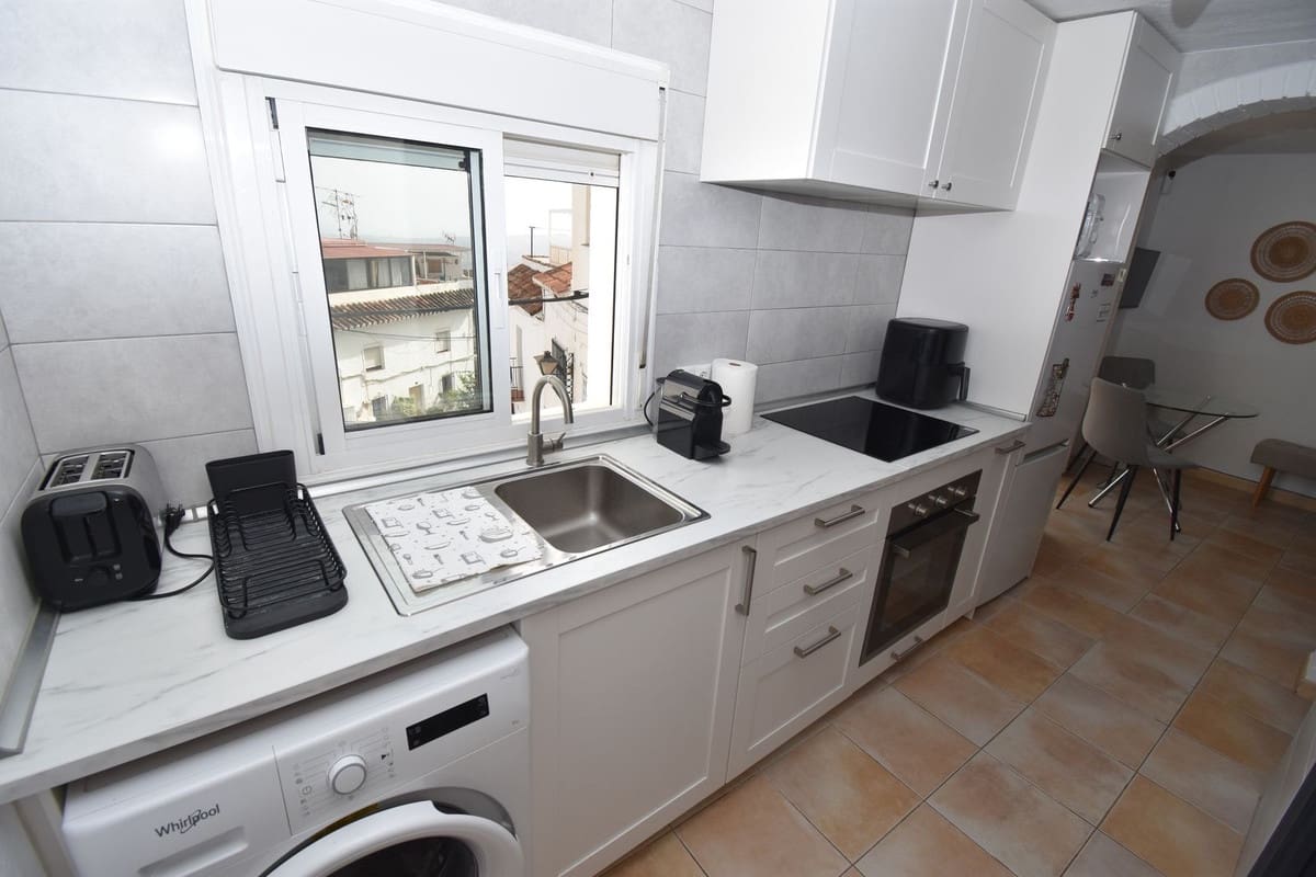 1 slaapkamer Appartement te koop in Mijas - € 215.000 (Ref: 10071401)