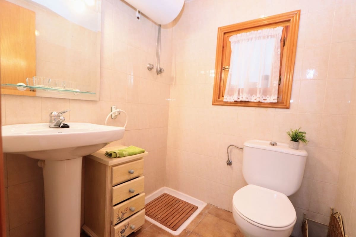 3 Zimmer Haus zu verkaufen in Playa Flamenca mit Garage - 289.000 € (Ref: 10071432)
