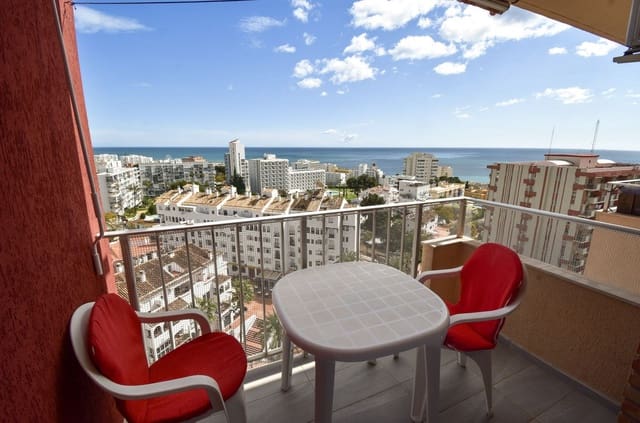 Yksiö myytävänä paikassa Benalmadena Costa, Benalmádena mukana uima-altaan - 225 000 € (Ref: 10071494)