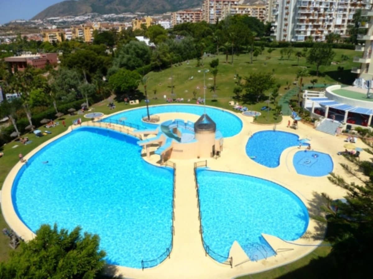 Yksiö myytävänä paikassa Benalmadena Costa mukana uima-altaan - 225 000 € (Ref: 10071494)