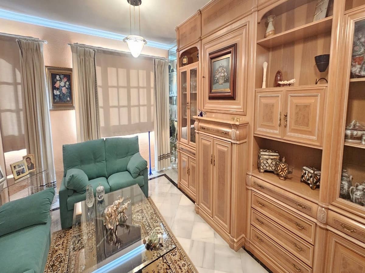 5 Zimmer Apartment zu verkaufen in Fuengirola mit Pool Garage - 742.000 € (Ref: 10071506)