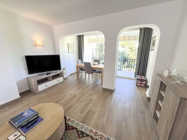 1 soveværelse Lejlighed til salg i El Paraiso, Estepona med swimmingpool - € 249.500 (Ref: 10071524)