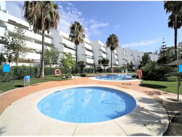 5 sovrum Lägenhet till salu i Guadalmina Baja, Marbella med pool - 750 000 € (Ref: 10071539)