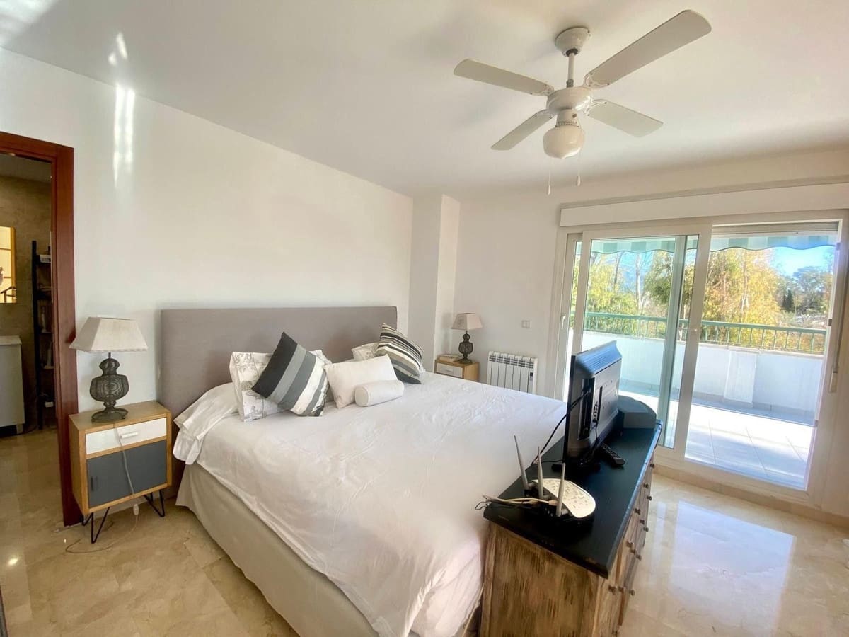5 sovrum Lägenhet till salu i Guadalmina med pool - 750 000 € (Ref: 10071539)