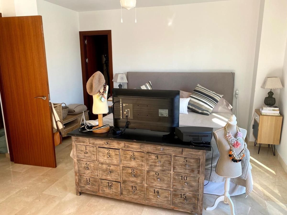 5 sovrum Lägenhet till salu i Guadalmina med pool - 750 000 € (Ref: 10071539)