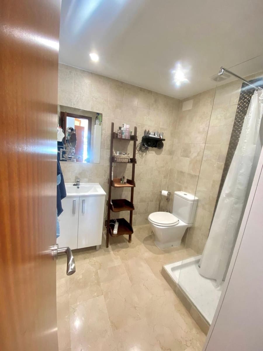 5 sovrum Lägenhet till salu i Guadalmina med pool - 750 000 € (Ref: 10071539)