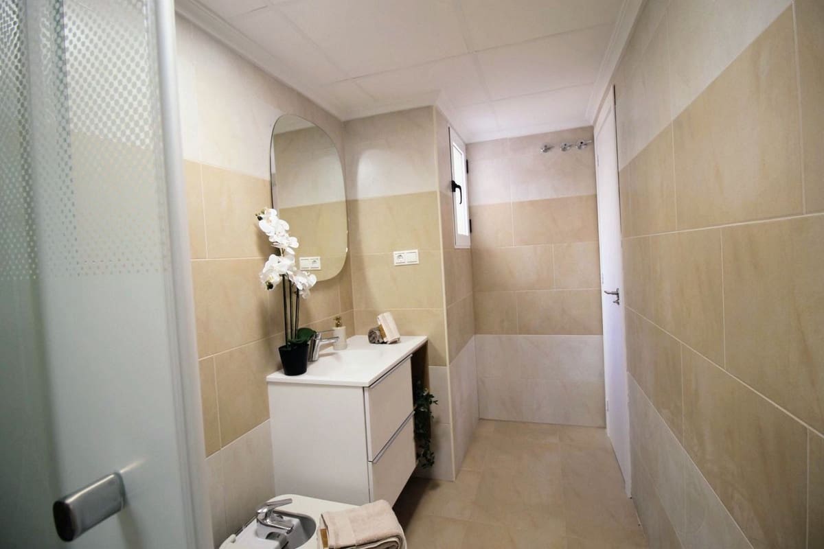 3 slaapkamer Appartement te koop in Torrevieja - € 220.000 (Ref: 10071561)