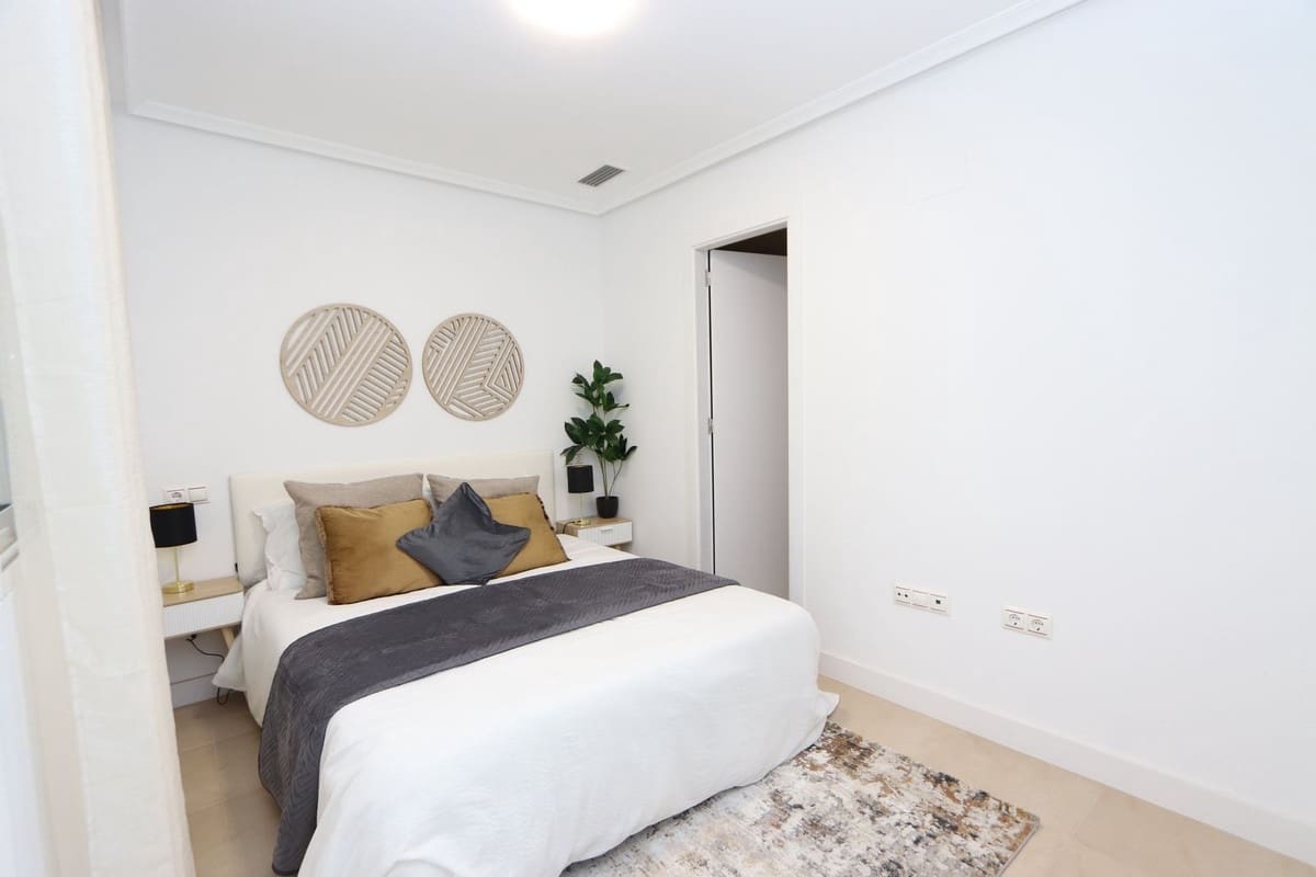 3 slaapkamer Appartement te koop in Torrevieja - € 220.000 (Ref: 10071561)