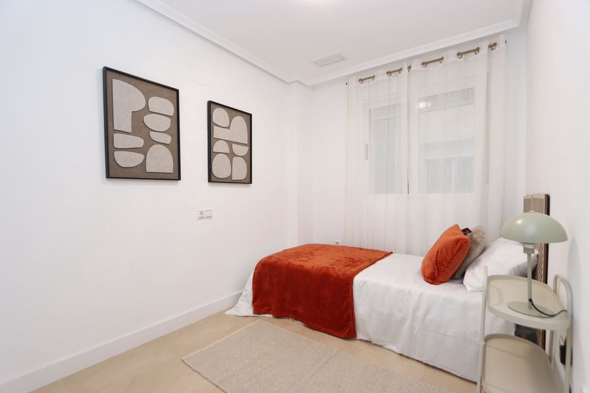 3 slaapkamer Appartement te koop in Torrevieja - € 220.000 (Ref: 10071561)