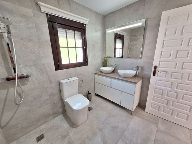 3 sovrum Lägenhet till salu i La Cala de Mijas, Mijas med pool garage - 850 000 € (Ref: 10071568)