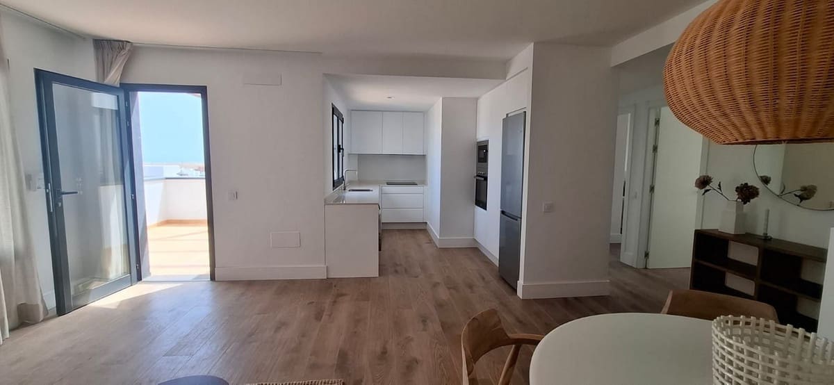 2 soveværelse Lejlighed til salg i Corralejo med swimmingpool garage - € 275.500 (Ref: 10071570)