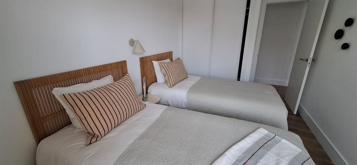 2 soveværelse Lejlighed til salg i Corralejo med swimmingpool garage - € 275.500 (Ref: 10071570)