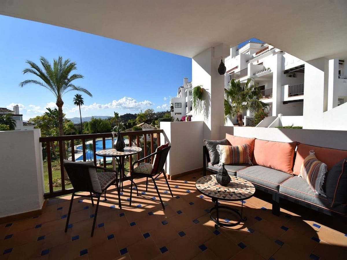 2 soverom Leilighet til salgs i Mijas med svømmebasseng garasje - € 420 000 (Ref: 10071573)