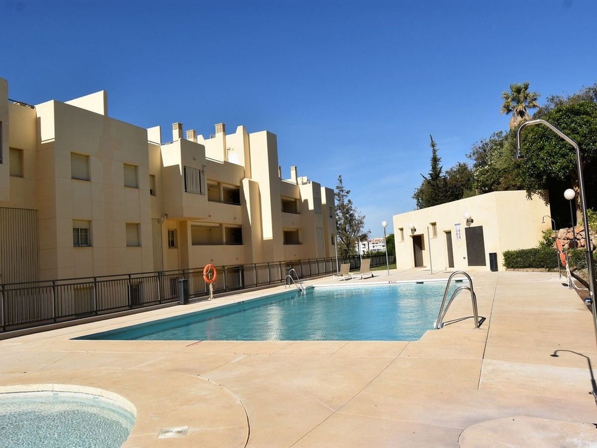 3 Zimmer Apartment zu verkaufen in Fuengirola mit Pool Garage - 350.000 € (Ref: 10071575)