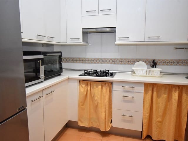 3 Zimmer Apartment zu verkaufen in Zona Puerto Deportivo, Fuengirola mit Pool Garage - 350.000 € (Ref: 10071575)