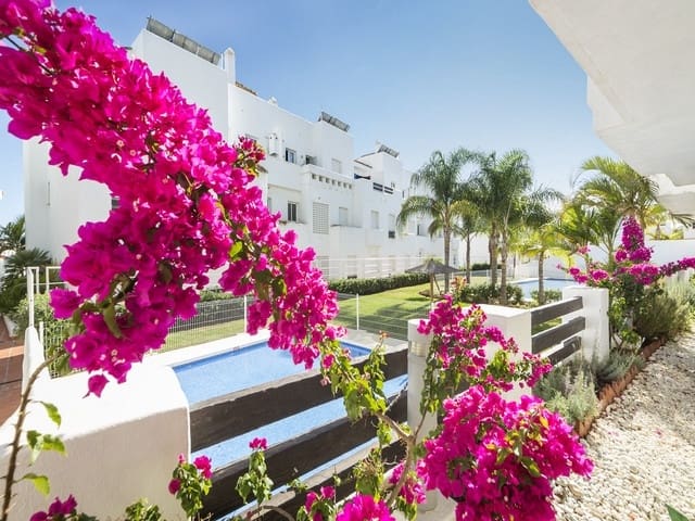 2 chambre Appartement à vendre à Estepona avec piscine - 450 000 € (Ref: 10071576)
