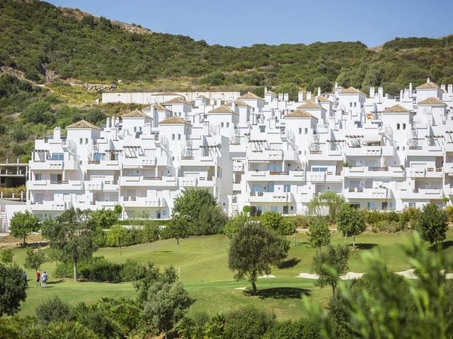 2 chambre Appartement à vendre à Centro, Estepona avec piscine - 450 000 € (Ref: 10071576)