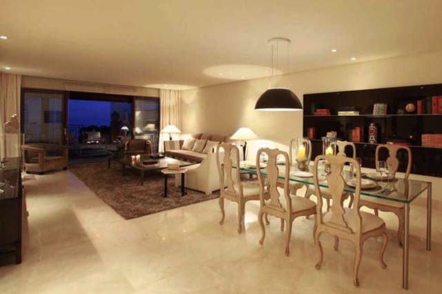 2 chambre Appartement à vendre à Centro, Estepona avec piscine - 450 000 € (Ref: 10071576)