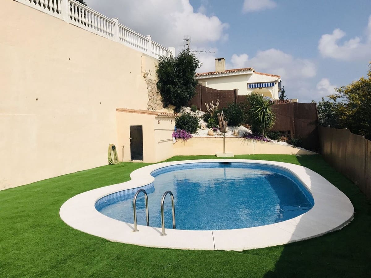 3 slaapkamer Huis te koop in Fuengirola met zwembad garage - € 540.000 (Ref: 10071580)
