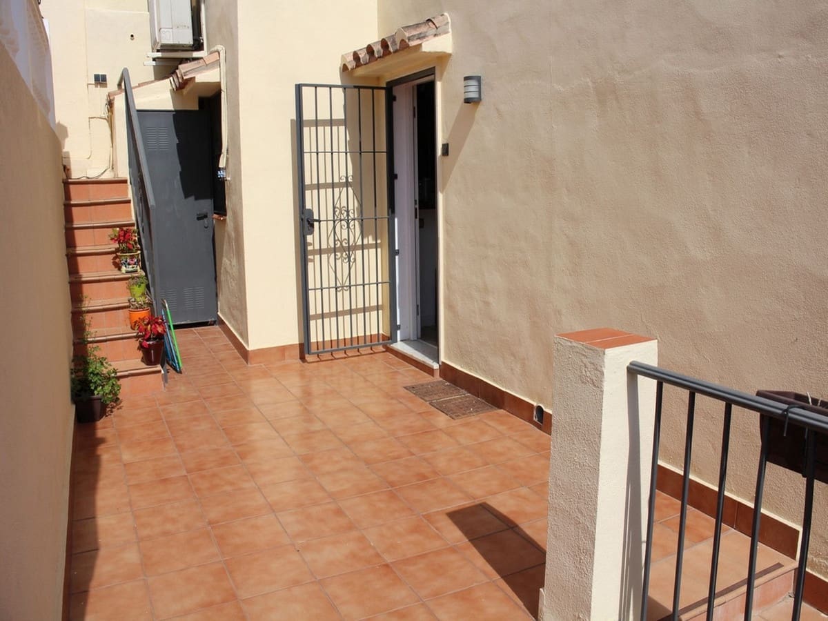 3 slaapkamer Huis te koop in Fuengirola met zwembad garage - € 540.000 (Ref: 10071580)