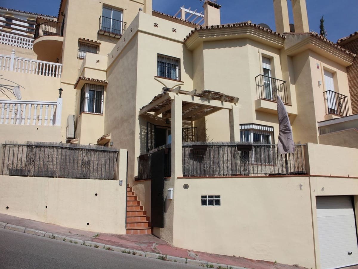 3 slaapkamer Huis te koop in Fuengirola met zwembad garage - € 540.000 (Ref: 10071580)