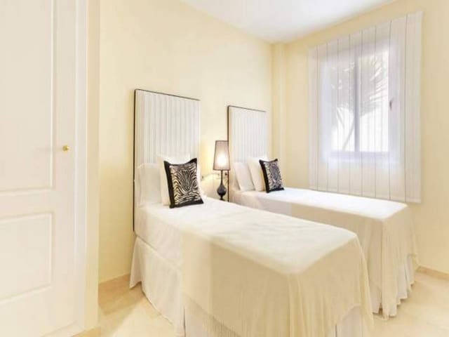 3 soverom Leilighet til salgs i Torremolinos med svømmebasseng - € 460 000 (Ref: 10071584)