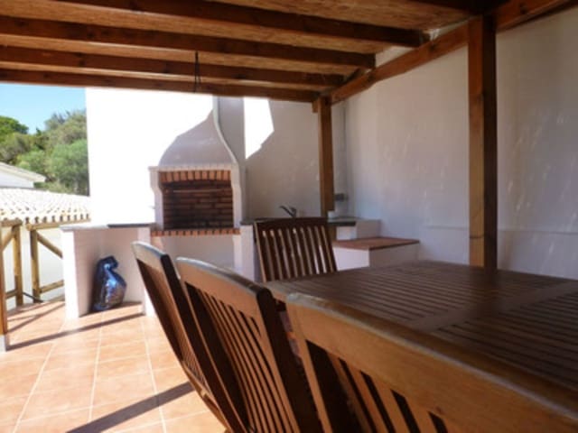 3 sovrum Villa till salu i El Paraiso, Estepona med pool - 550 000 € (Ref: 10071588)